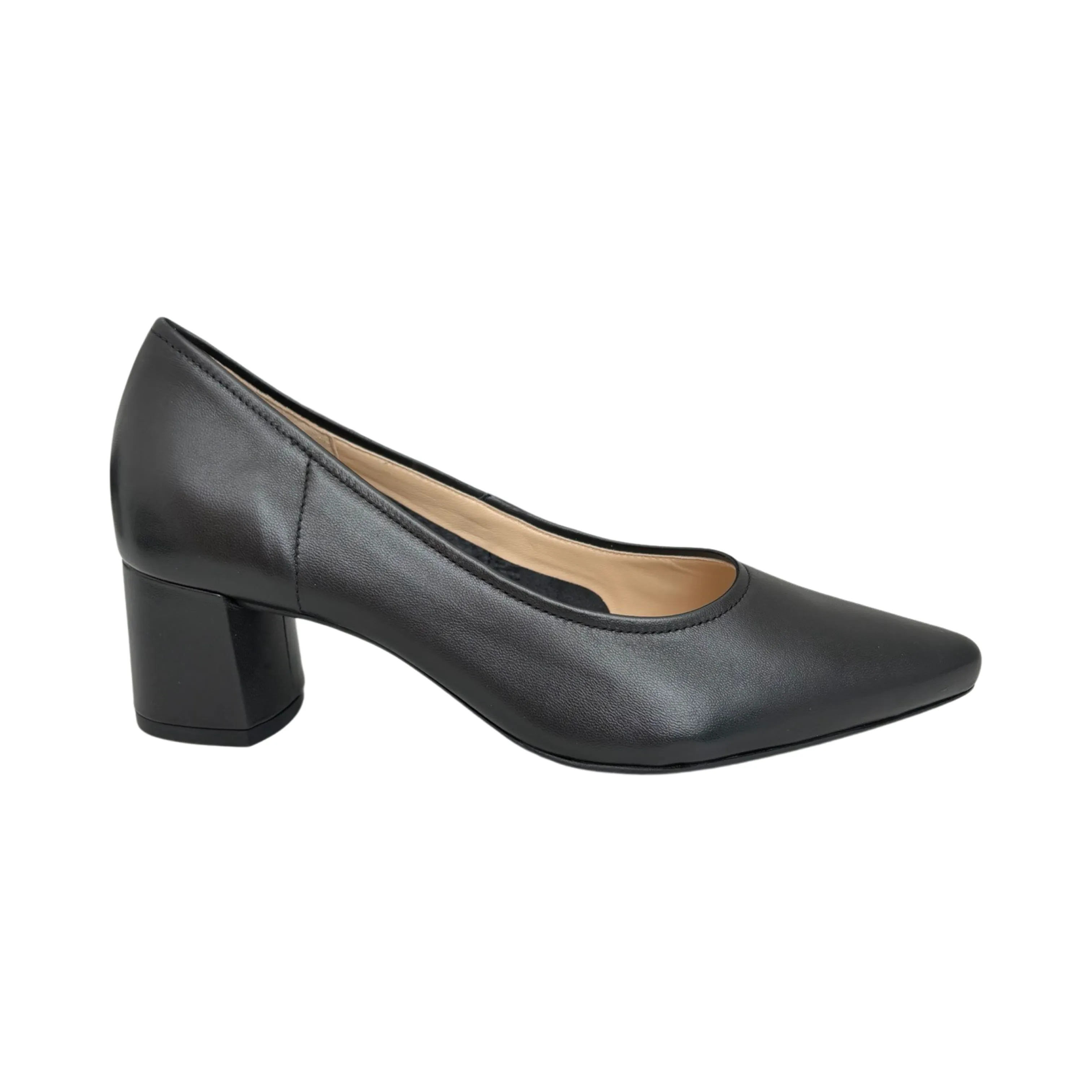 174510 Black Pump