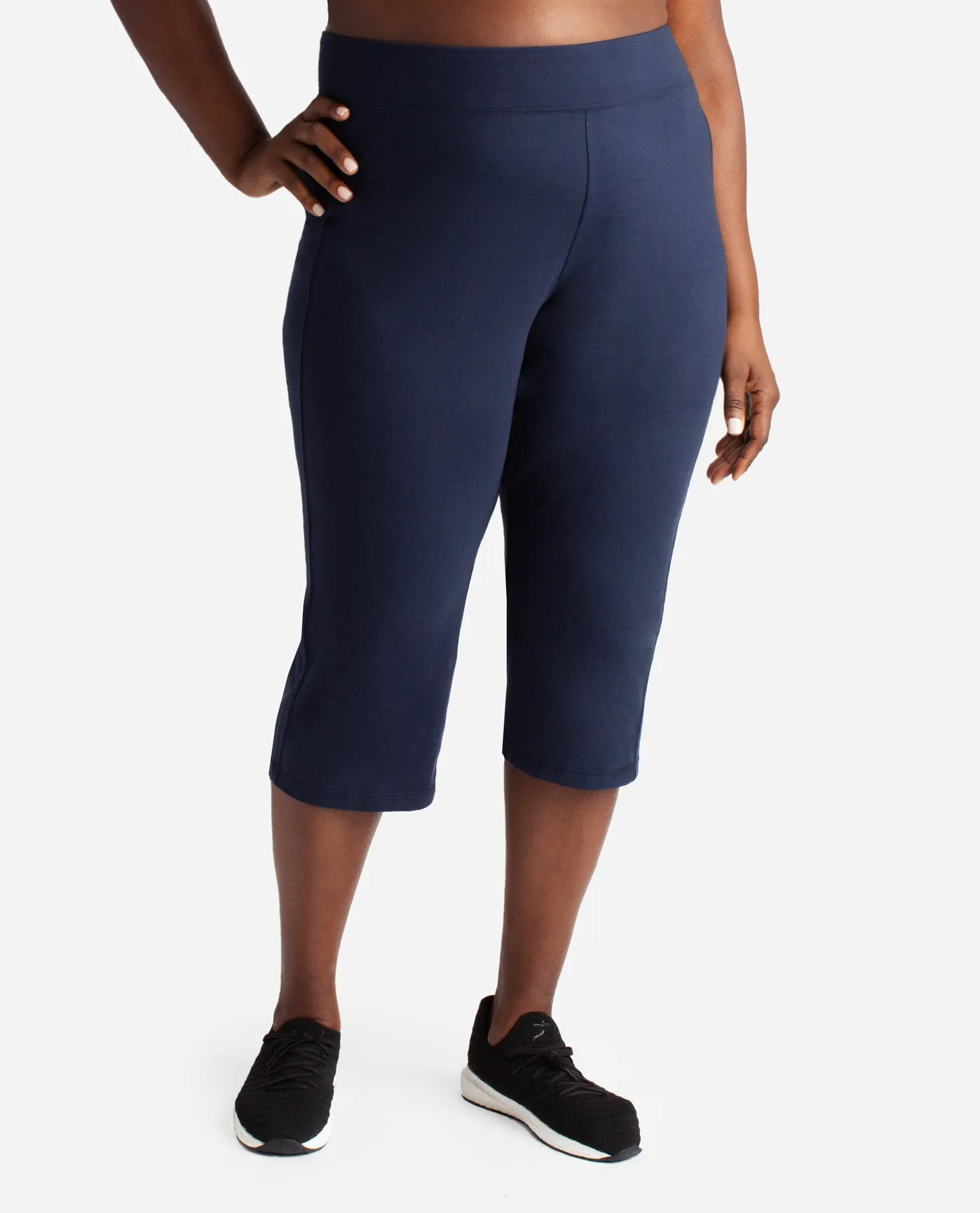 Midnight Navy Essentials Yoga Crop Pant