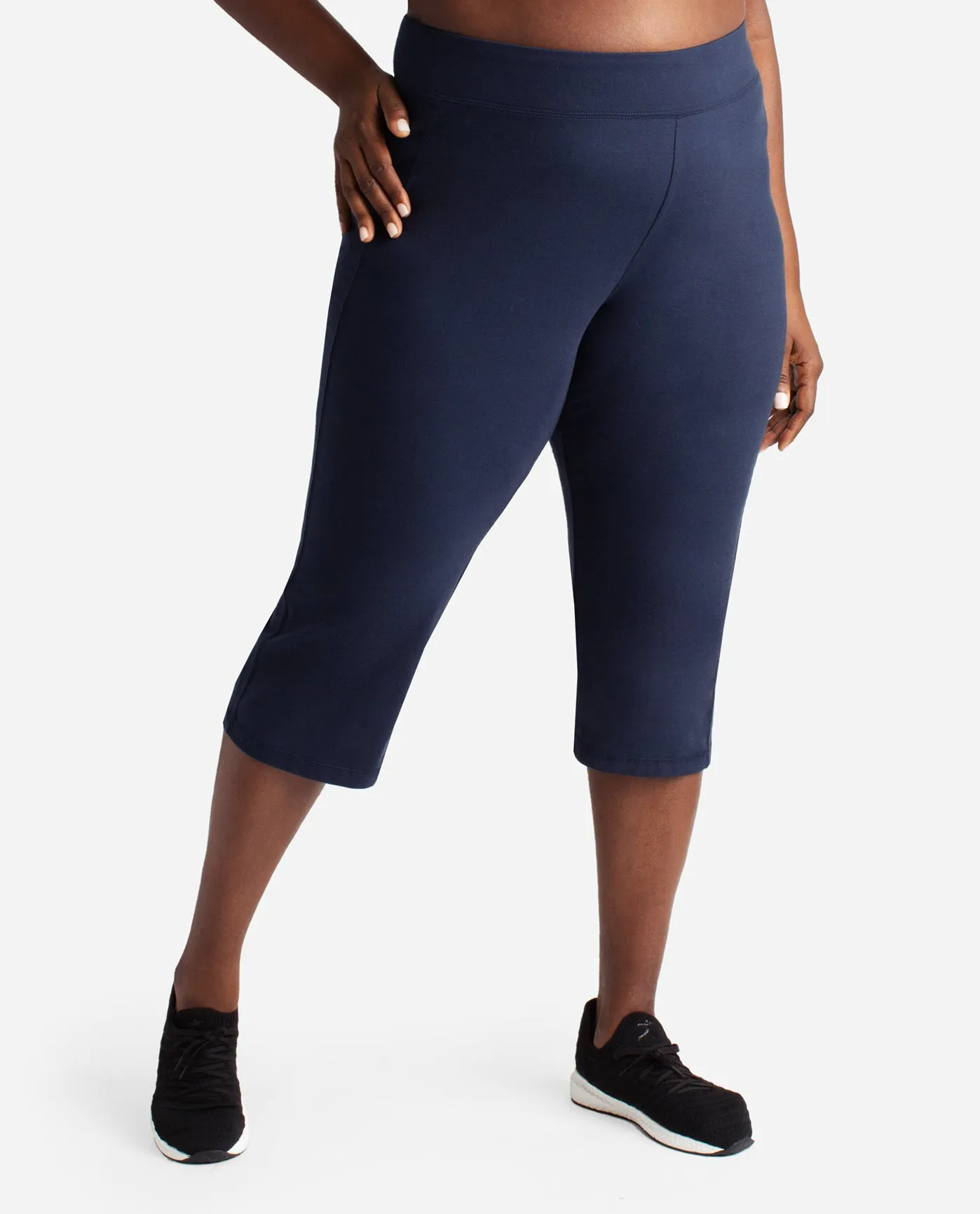 Midnight Navy Essentials Yoga Crop Pant