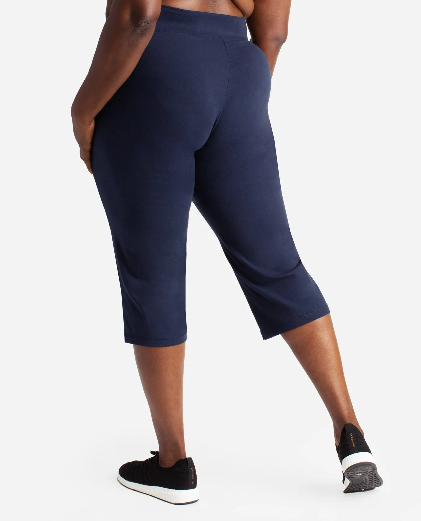 Midnight Navy Essentials Yoga Crop Pant